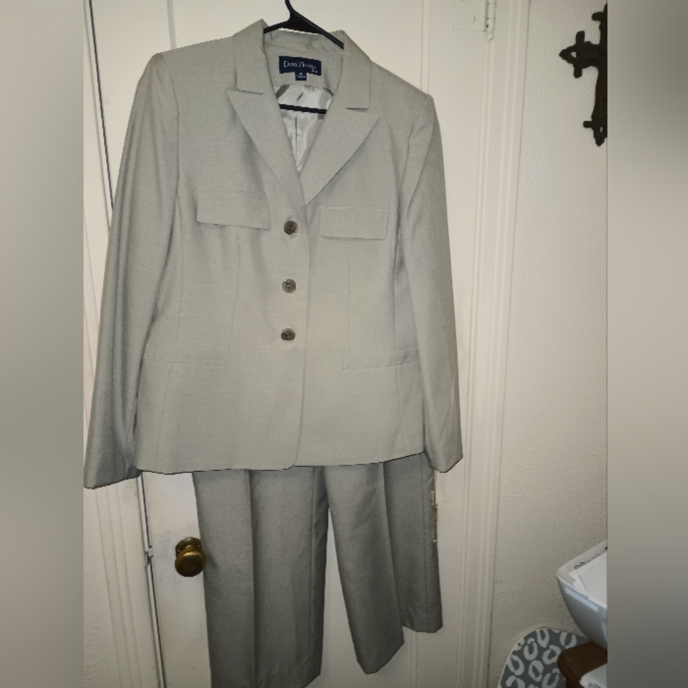 Evan Picone Pant Suit Sz 12 NWT